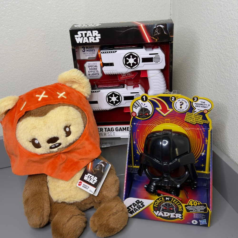 Star Wars Ewok Plush and Vader Tag Game Set - Orange, Brown, Black